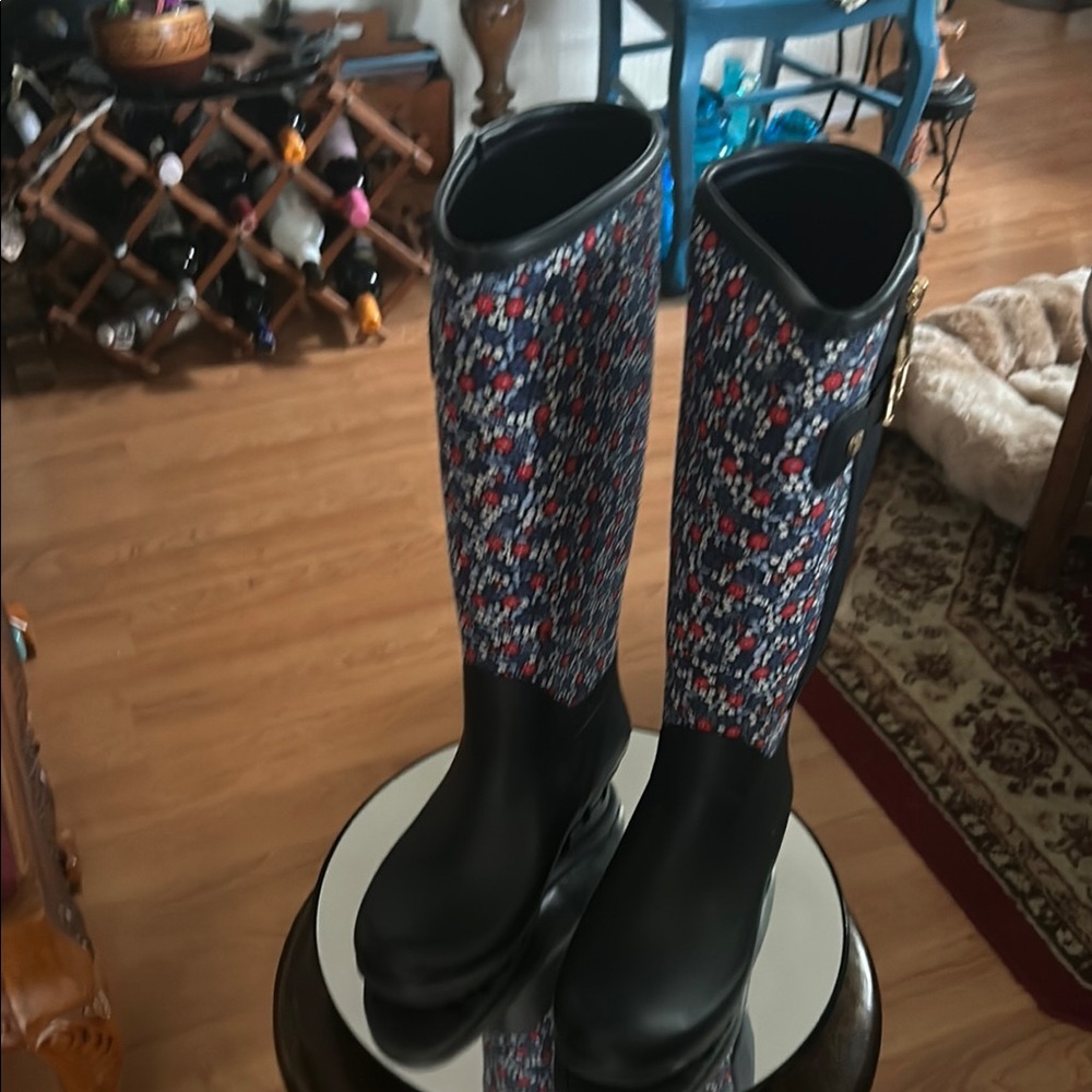 Blue Rain Boot - Picture 4 of 15